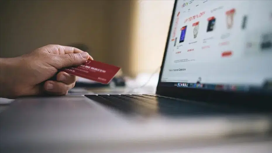 e-Ticarette Sahte Yorumlara Karşı Yeni Düzenlemeler ve Erişim Engelleri