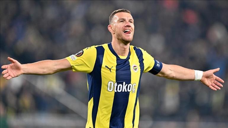 Fenerbahçe Yıldızı'nın karısından veda metinleri: 2 maçtan sonra gidelim