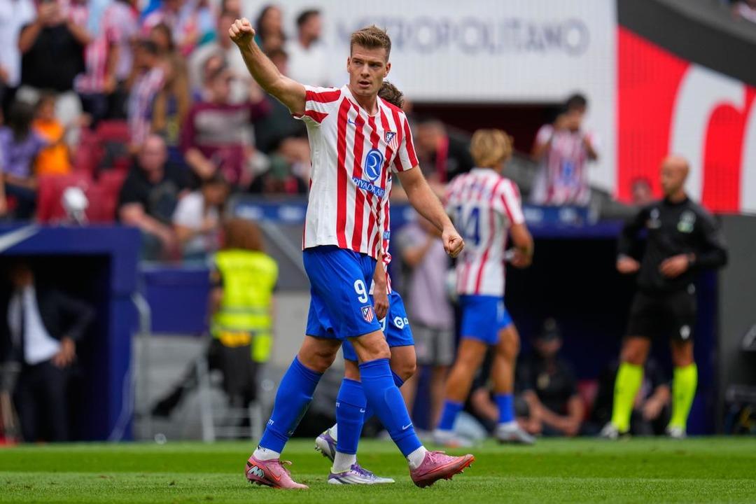 İspanyol basını Alexander Sörloth'u duyurdu! Süper Lig devi Fenerbahçe'ye başkan Sadettin Saran'dan ilk hediye Sörloth oldu... 2